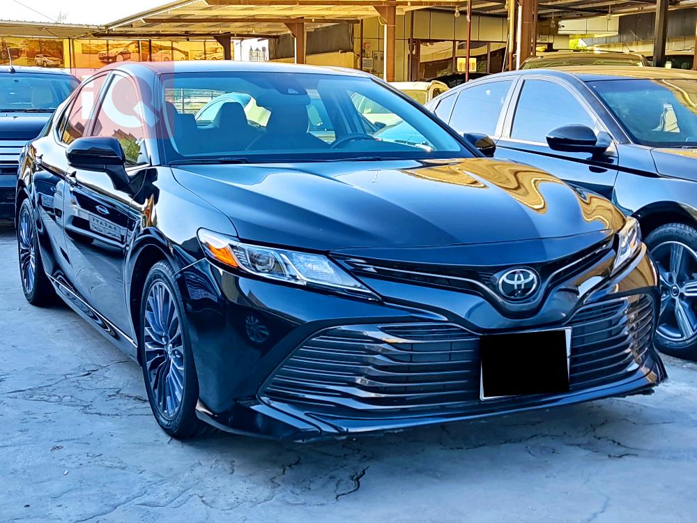 تۆیۆتا کامری